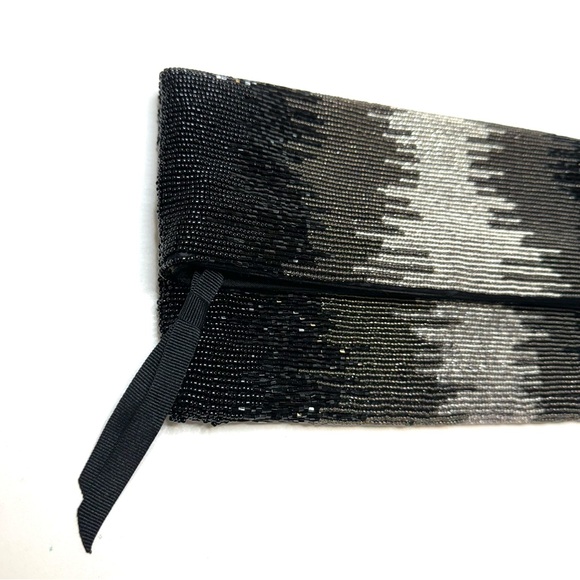 Banana Republic Black & Silver Beaded Envelope Clutch Bag Zip Closure Elegant - Picture 2 of 9